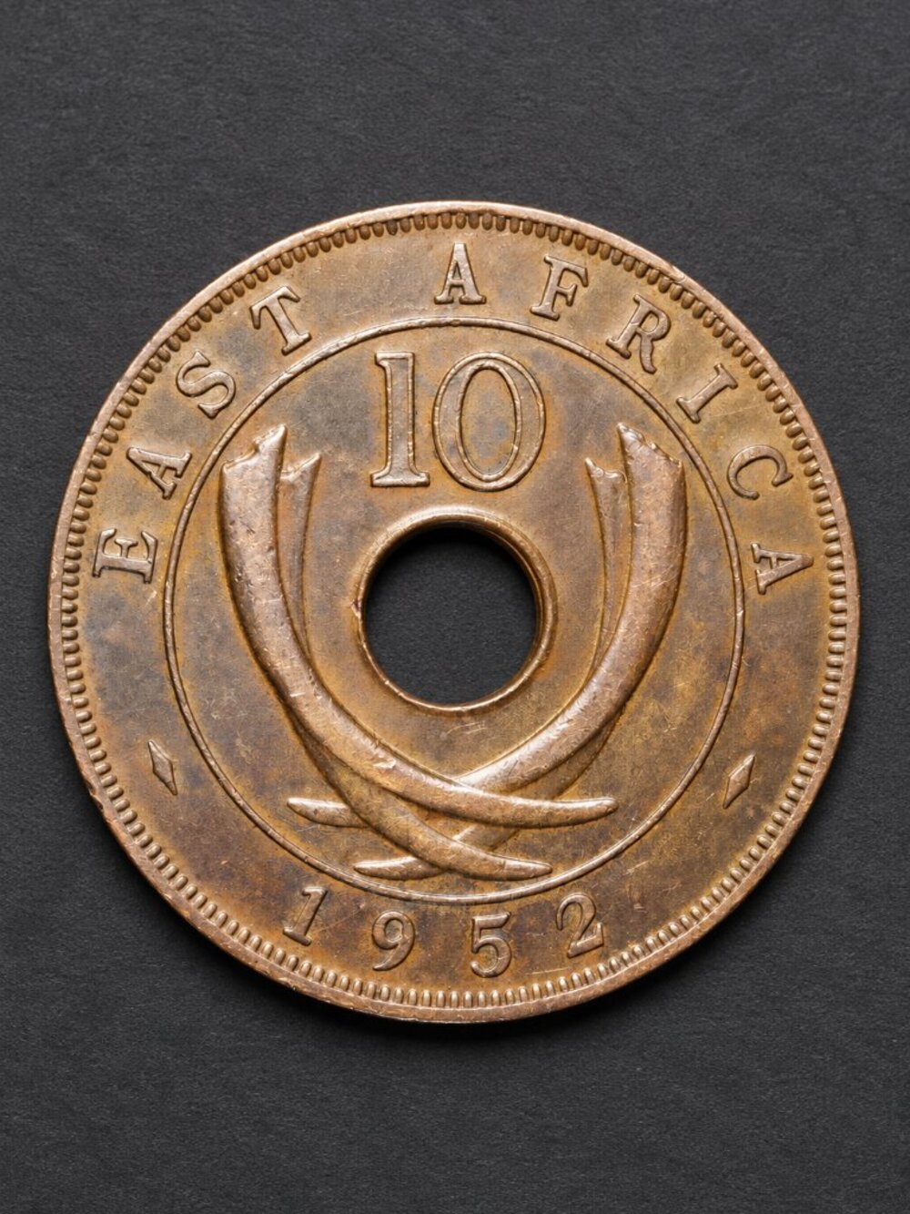 1952 East Africa 10 Cents George VI Holed Bronze Coin KM#34